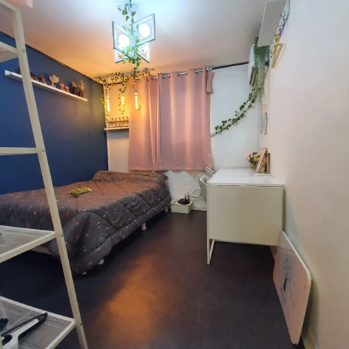 Apartment near Hongik Univ. Station