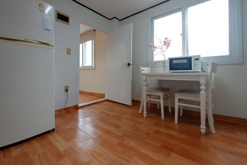 Studio near Ewha Womans Univ. Station
