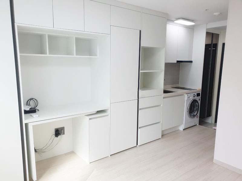 Officetel near Ewha Womans Univ. Station