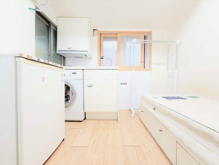 Studio near Sinchon Station