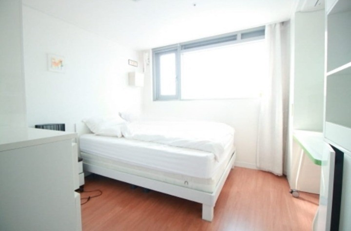 Studio near Sinchon Station
