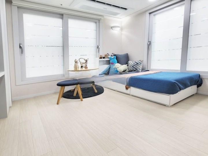 Studio near Sinchon Station