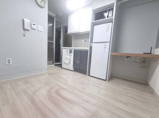 Studio near World Cup Stadium Station