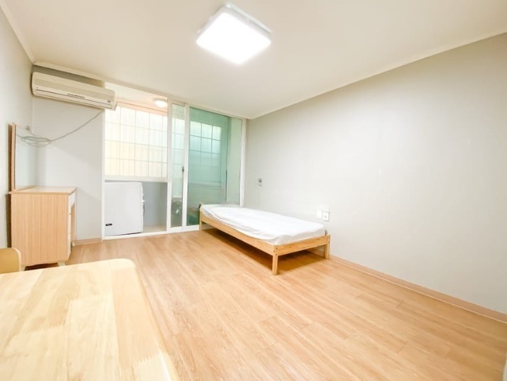 Studio near Sangsu Station
