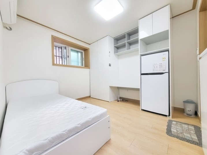 Studio near Sangsu Station