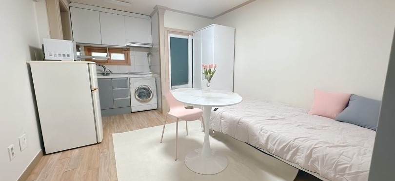Studio near Sangsu Station
