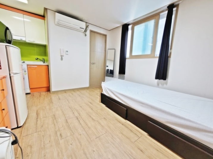 Studio near Soongsil Univ. Station
