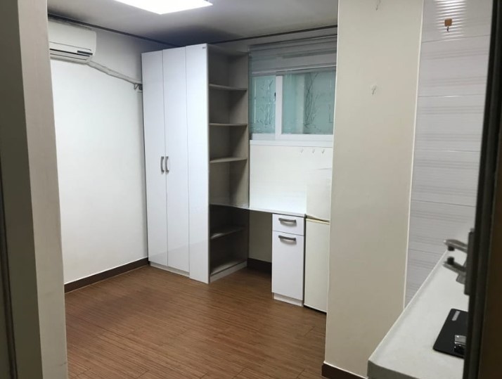 Studio near Soongsil Univ. Station