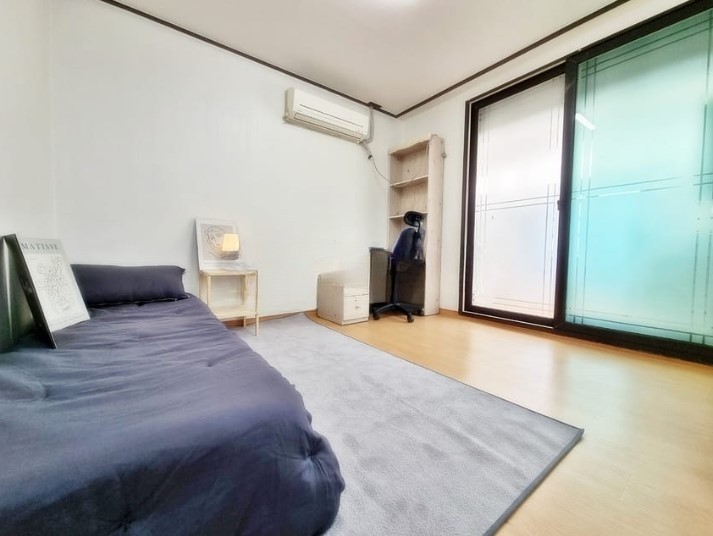 Studio near Soongsil Univ. Station