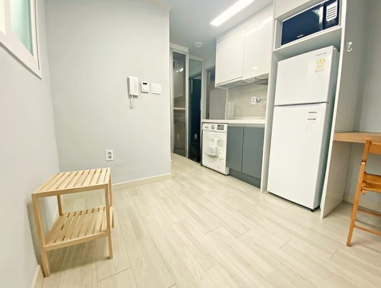 Share house near World Cup Stadium Station